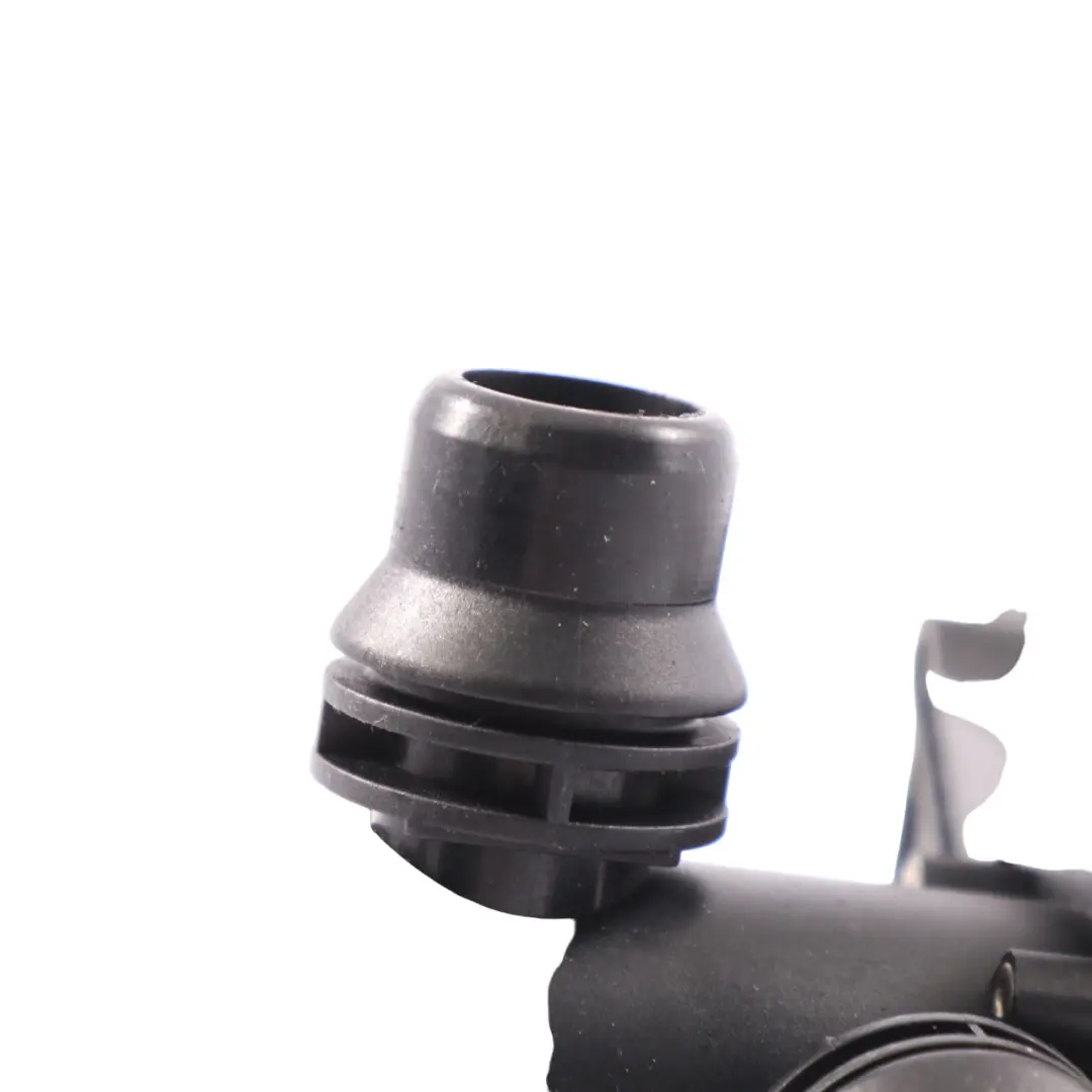 Valvola di raffreddamento batteria per Mercedes W177 con numero di parte A0005061300 Mercedes W177 Valvola di raffreddamento batteria - SKU A0005061300-1 - Numero di parte A0005061300