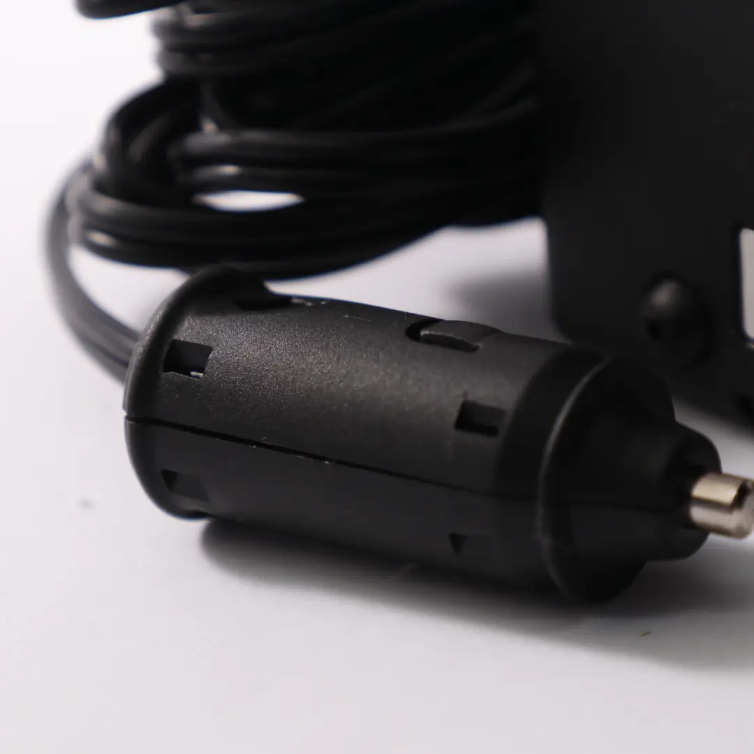 Gonfleur pneus Mercedes W205 Compresseur d'air d'urgence pour pneus pour à propos du numéro de pièce A0005832102 Gonfleur pneus Mercedes W205 Compresseur d'air d'urgence pour pneus - SKU A0005832102 - Numéro de pièce A0005832102