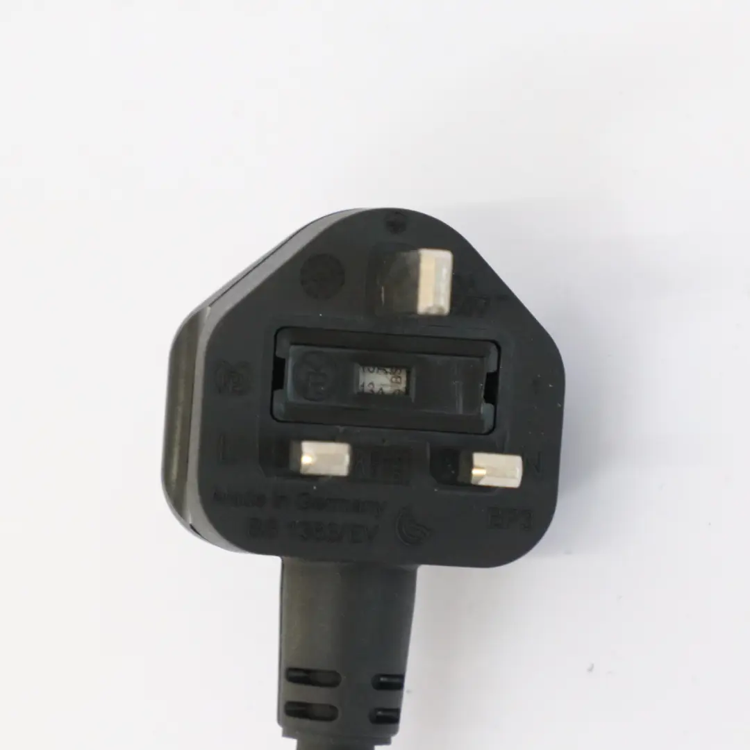 Charging Cable Plug-in Hybrid Vehicle Charger Mercedes C118 X253 - SKU A0005835103 - Part number A0005835103