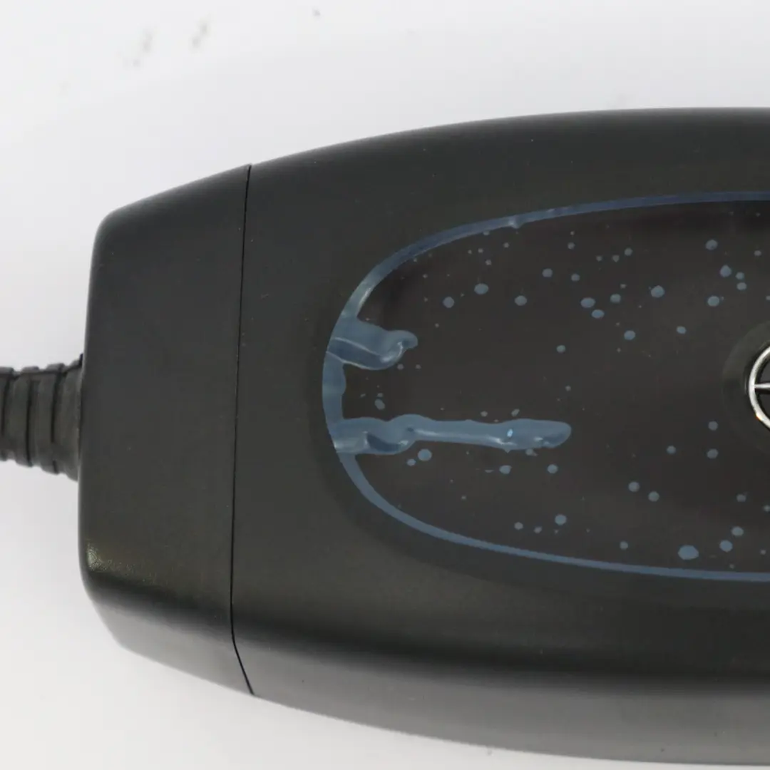 Câble Chargeur véhicule hybride rechargeable pour Mercedes C118 X253 à propos du numéro de pièce A0005835103 Mercedes C118 X253 Câble Chargeur véhicule hybride rechargeable - SKU A0005835103 - Numéro de pièce A0005835103