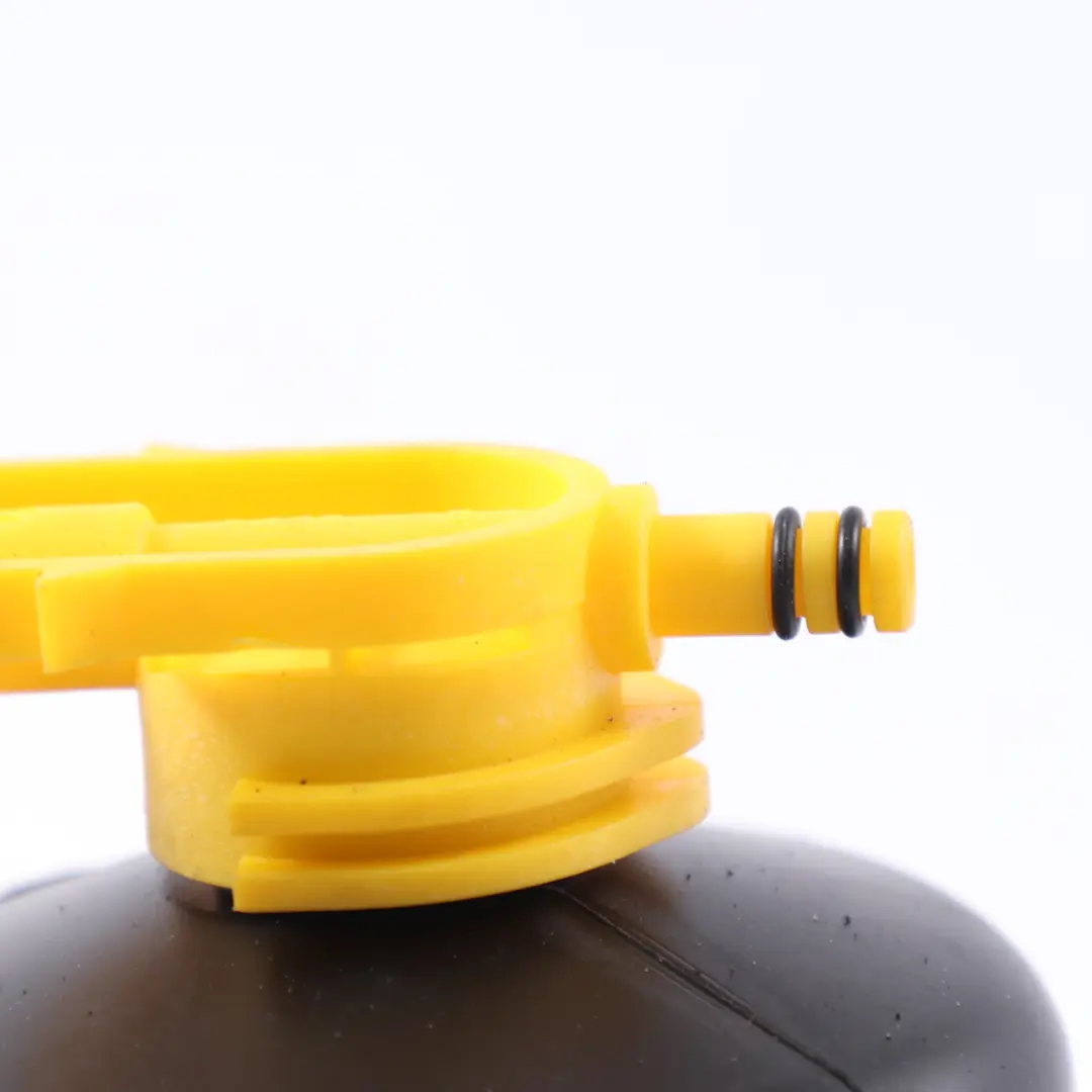 Botella de Sellador de Neumáticos Kit de Emergencia para Mercedes W177 con número de pieza A0005836603 Mercedes W177 Botella de Sellador de Neumáticos Kit de Emergencia - SKU A0005836603-1 SET - Número de pieza A0005836603