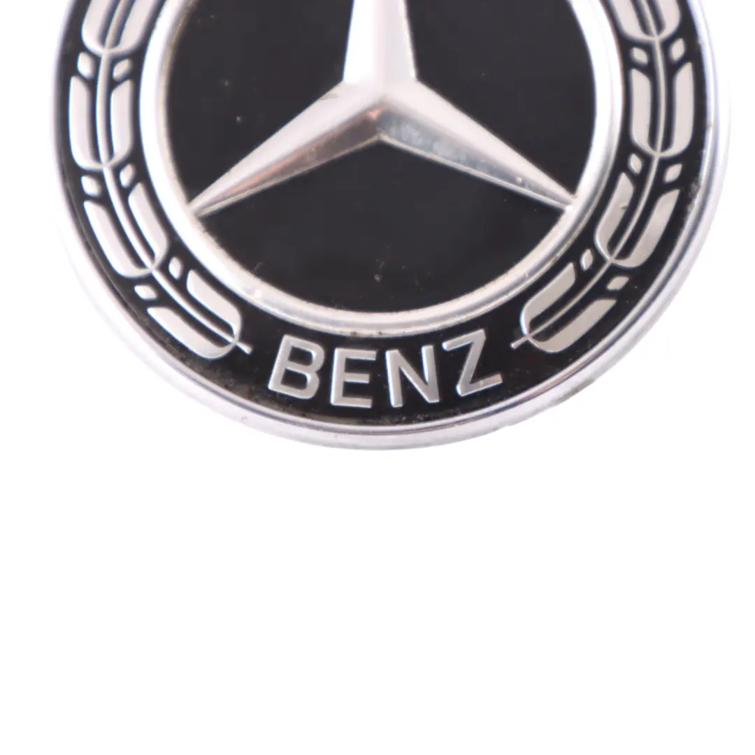 Mercedes W176 Emblemat Znaczek Logo Czarny - SKU A0008171801 - Numer Części A0008171801