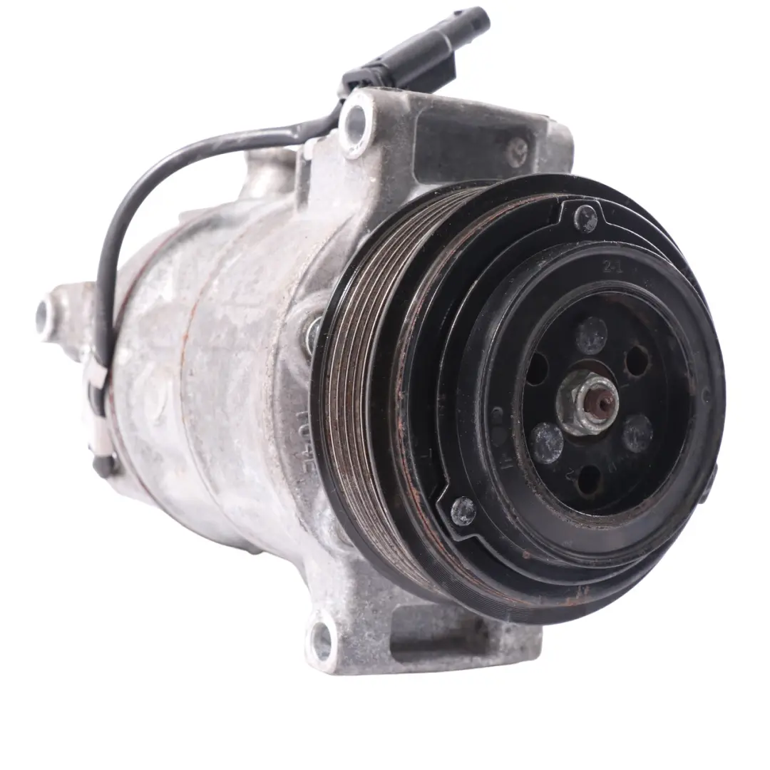  Compresseur climatisation Mercedes W205 W443 W907 OM651 Pompe - SKU A0008303902 - Numéro de pièce A0008303902