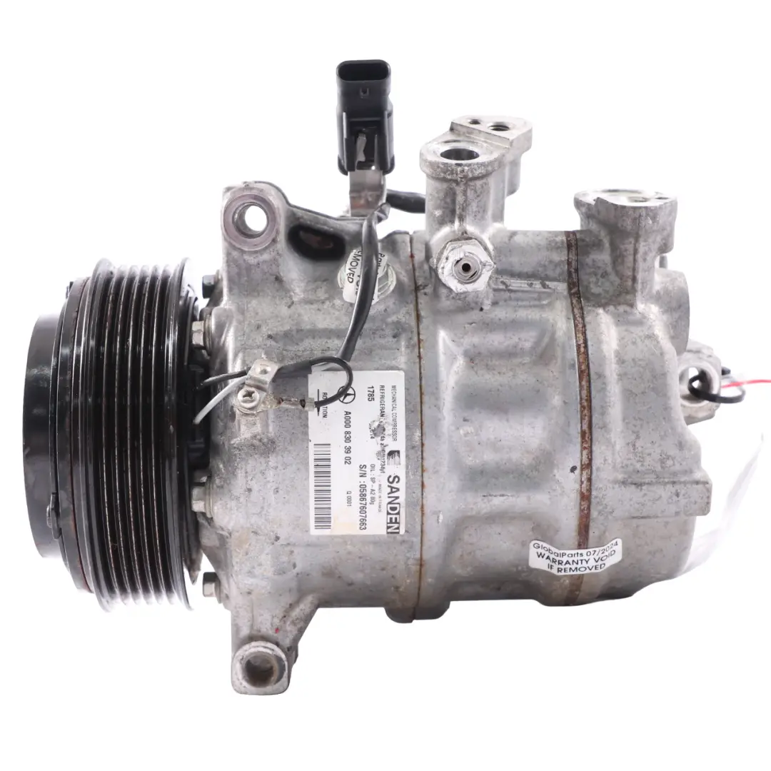 W443 W907 OM651 Compressore aria condizionata Pompa per Mercedes W205 con numero di parte A0008303902 Mercedes W205 W443 W907 OM651 Compressore aria condizionata Pompa - SKU A0008303902 - Numero di parte A0008303902