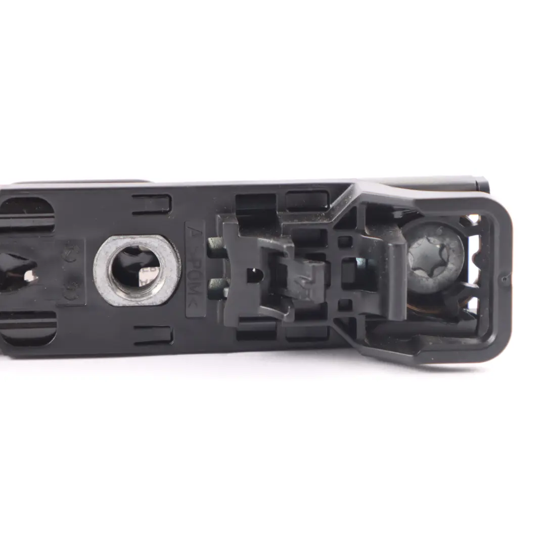 Regulador Altura Cinturón Seguridad Delantero Derecho para Mercedes W910 con número de pieza A0008603400 Mercedes W910 Regulador Altura Cinturón Seguridad Delantero Derecho - SKU A0008603400 - Número de pieza A0008603400