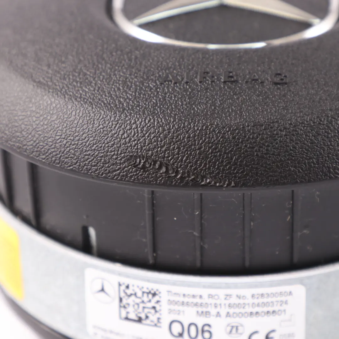 Mercede C118 W177 Steering Wheel Trim Driver's Air Module SRS to with Part number A0008606601 Mercede C118 W177 Steering Wheel Trim Driver's Air Module SRS - SKU A0008606601 - Part number A0008606601