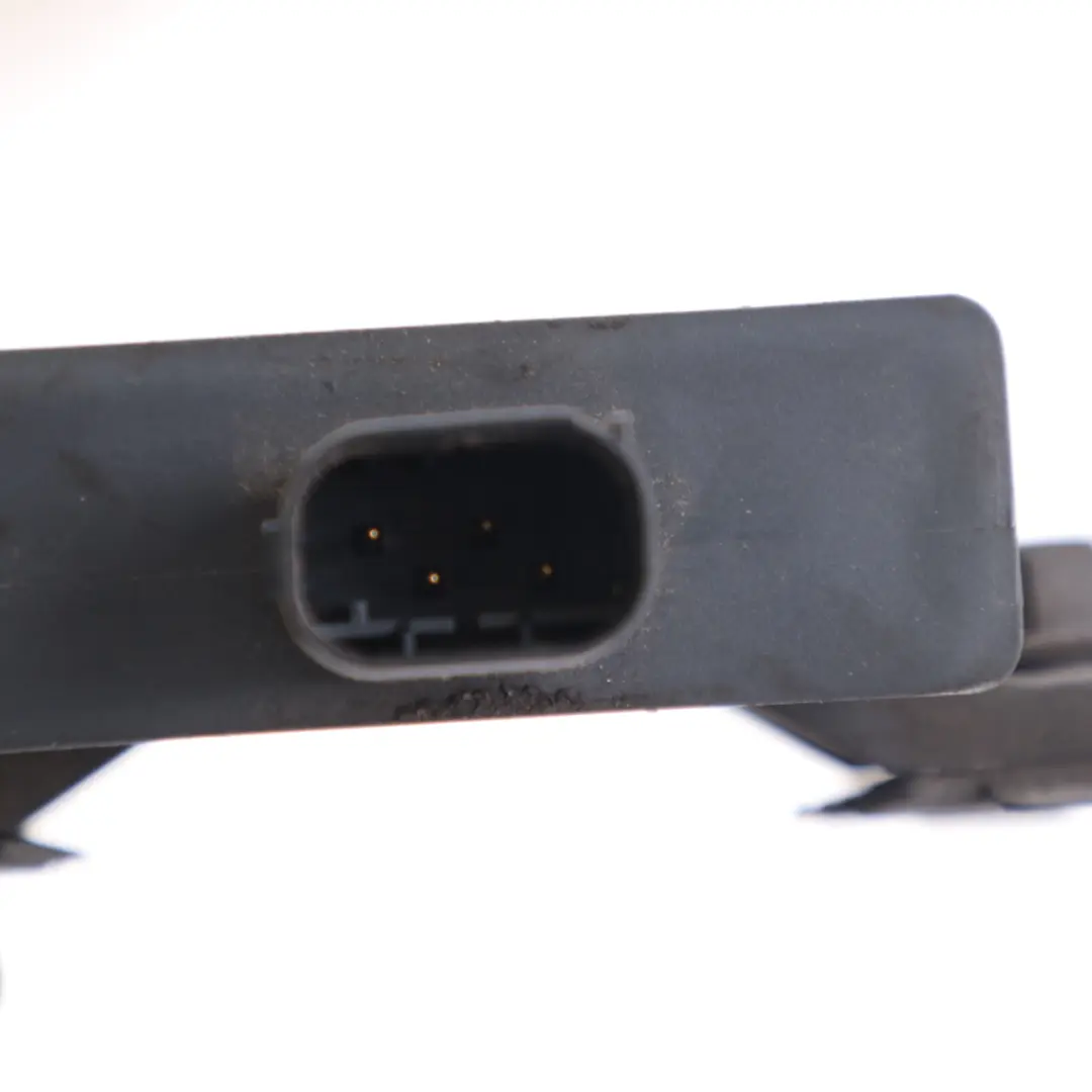 Moduł Sterownik Ciśnienia Opon do Mercedes W177 W247 o numerze A0009009018 Mercedes W177 W247 Moduł Sterownik Ciśnienia Opon - SKU A0009009018 - Numer Części A0009009018