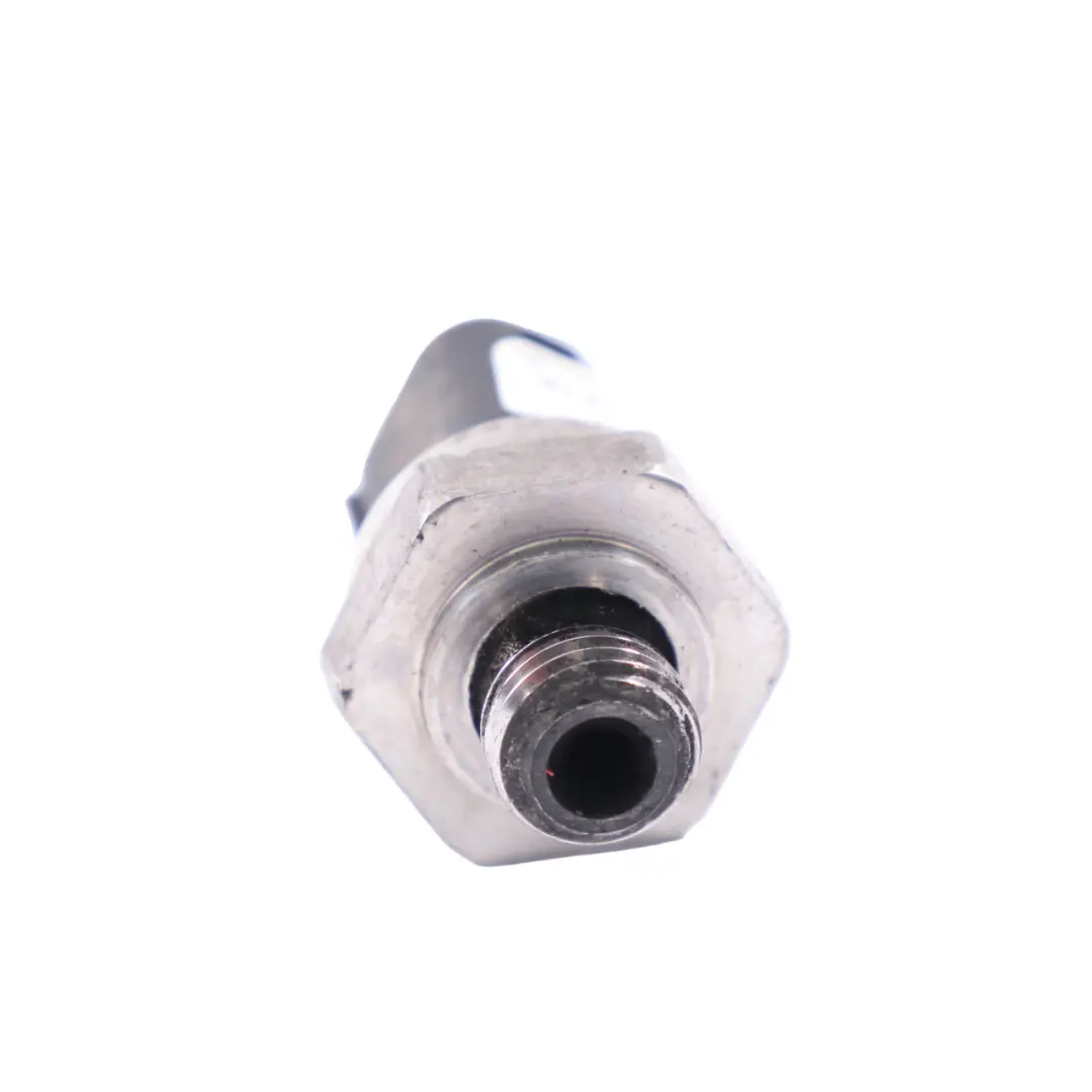 Pressure Sensor Mercedes W176 W204 W639 W906 Diesel EGR Exhaust to Gas with Part number A0009052706 Gas Pressure Sensor Mercedes W176 W204 W639 W906 Diesel EGR Exhaust - SKU A0009052706 - Part number A0009052706