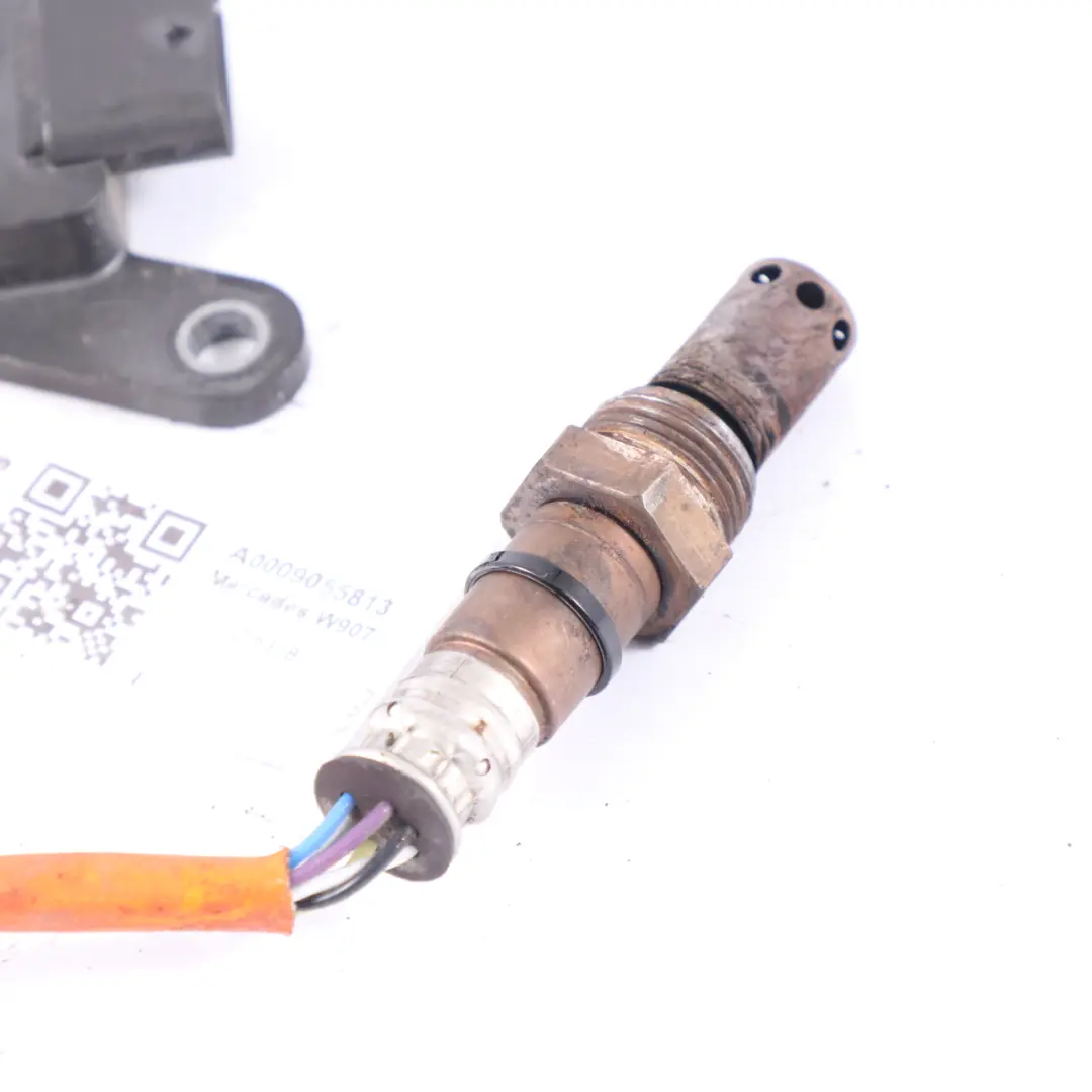 W907 Sonde Lambda Oxygène NOX pour Mercedes Sprinter à propos du numéro de pièce A0009055813 Mercedes Sprinter W907 Sonde Lambda Oxygène NOX - SKU A0009055813 - Numéro de pièce A0009055813