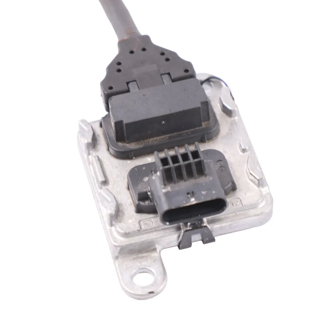 Sonda Lambda Czujnik NOx do Mercedes C118 W447 W177 W247 o numerze A0009056814 Mercedes C118 W447 W177 W247 Sonda Lambda Czujnik NOx - SKU A0009056814 - Numer Części A0009056814