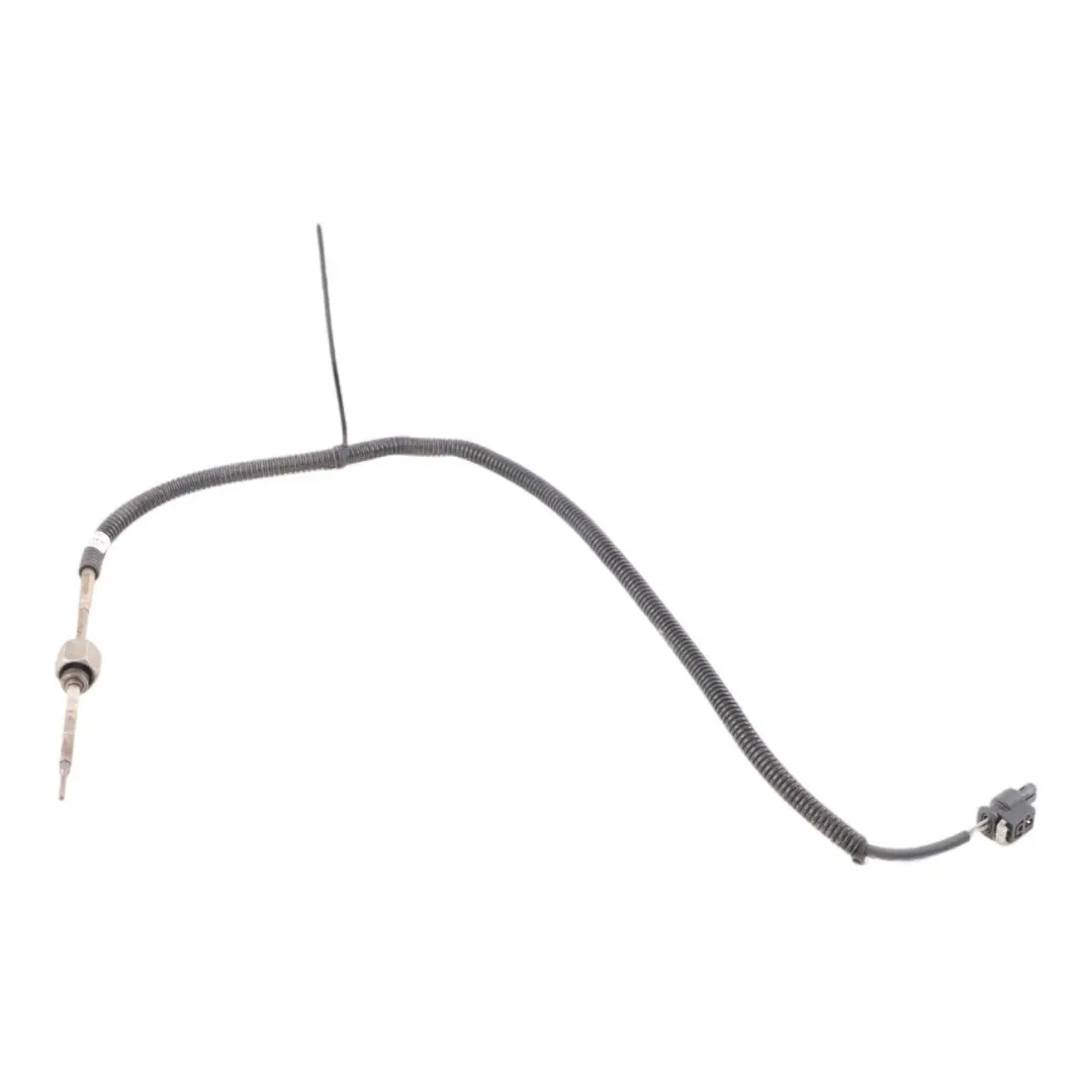 OM642 OM651 Czujnik Temperatury Spalin do Mercedes W205 GLC C253 o numerze A0009058705 Mercedes W205 GLC C253 OM642 OM651 Czujnik Temperatury Spalin - SKU A0009058705 - Numer Części A0009058705