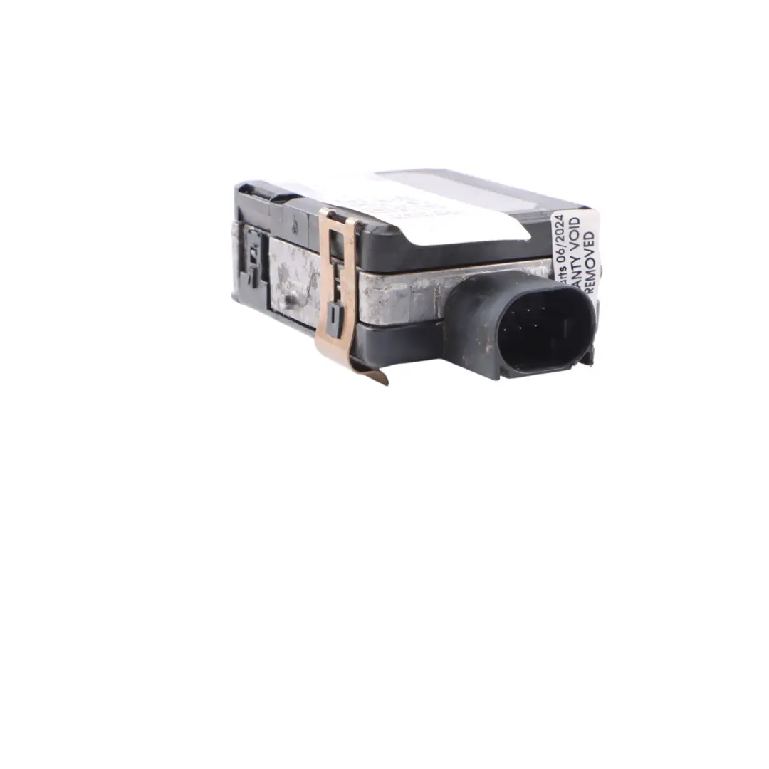 Radar Distance Sensor Mercedes W177 W205 Cruise distronic Unit to with Part number A0009058913 Radar Distance Sensor Mercedes W177 W205 Cruise distronic Unit - SKU A0009058913 - Part number A0009058913