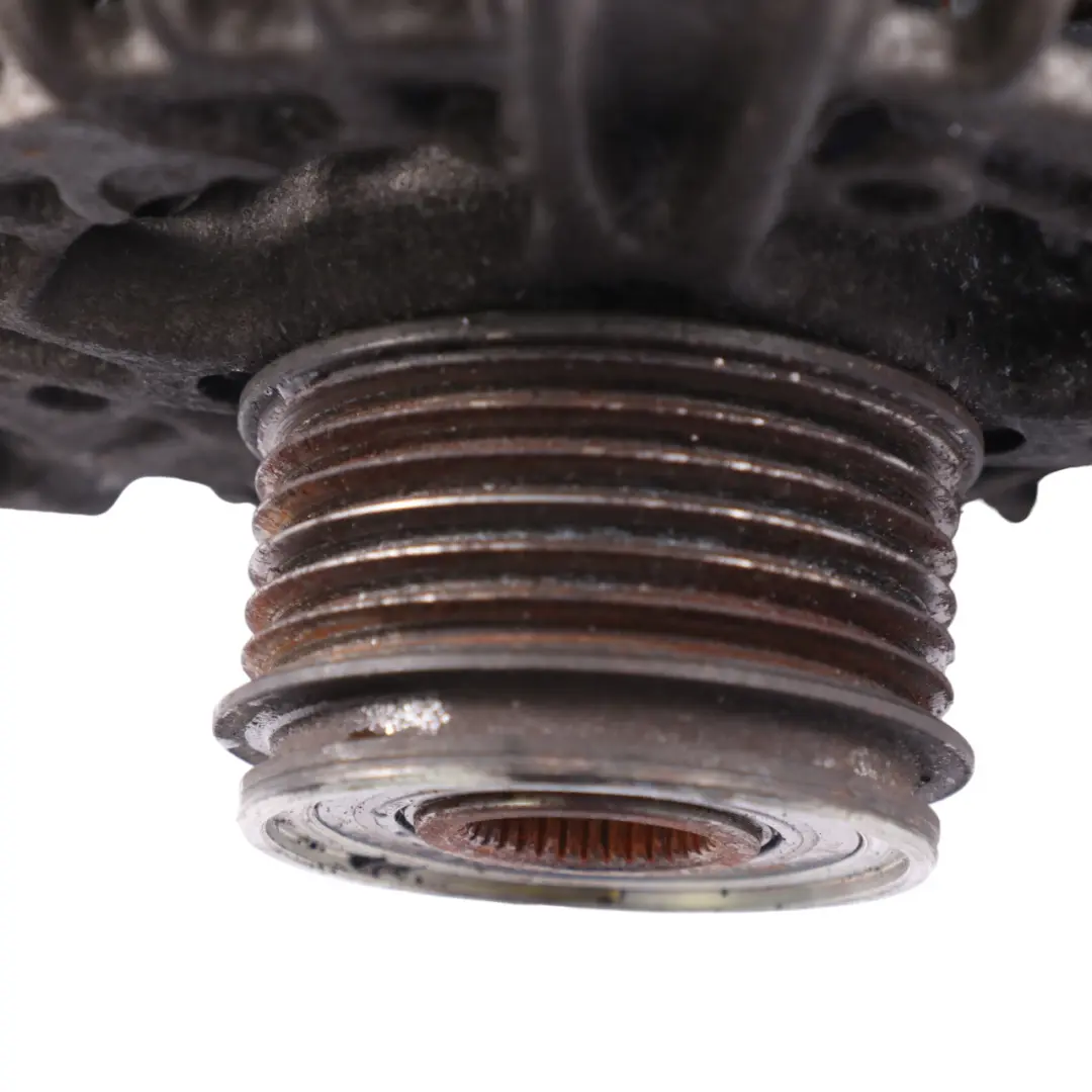 Alternateur triphasé pour Mercedes C118 W177 W247 à propos du numéro de pièce A0009062609 Mercedes C118 W177 W247 Alternateur triphasé - SKU A0009062609 - Numéro de pièce A0009062609