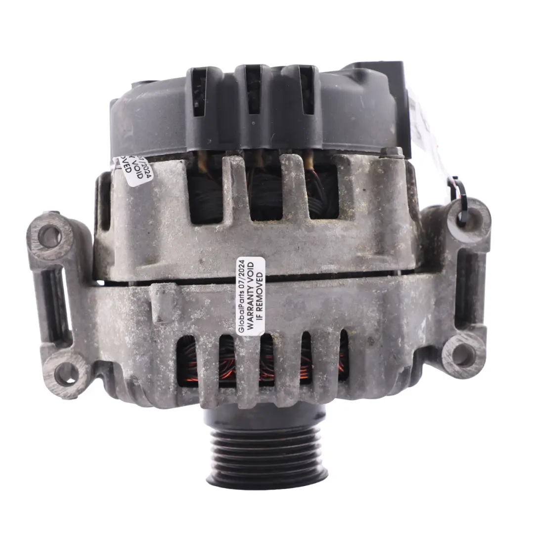 Alternator Generator Mercedes W204 W212 Diesel Engine Valeo 180A to with Part number A0009067900 Alternator Generator Mercedes W204 W212 Diesel Engine Valeo 180A - SKU A0009067900-2 - Part number A0009067900