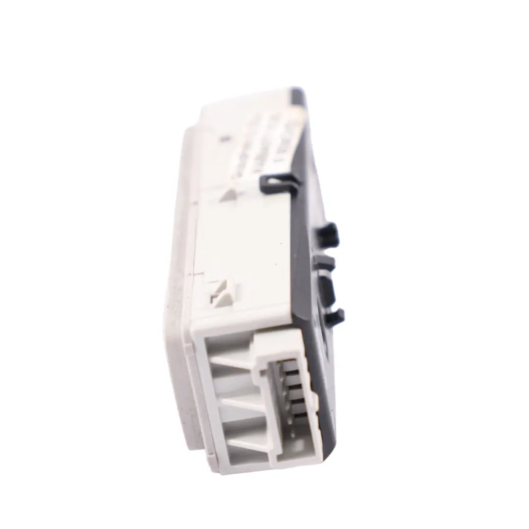 Mercedes X253 Lampe toit arrière droite interrupteur intérieur gris - SKU A0009069205 - Numéro de pièce A0009069205