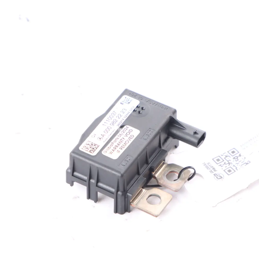 SAM Módulo Caja Fusibles Relé Unidad Control Regulador para Mercedes W906 con número de pieza A0009822223 Mercedes W906 SAM Módulo Caja Fusibles Relé Unidad Control Regulador - SKU A0009822223 - Número de pieza A0009822223