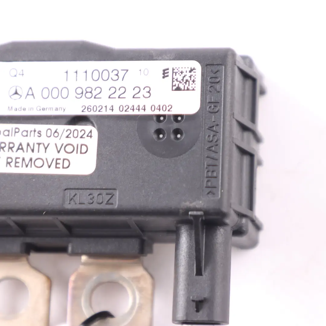 SAM Module Fuse Box Relay Control Unit Regulator Mercedes W906 - SKU A0009822223 - Part number A0009822223
