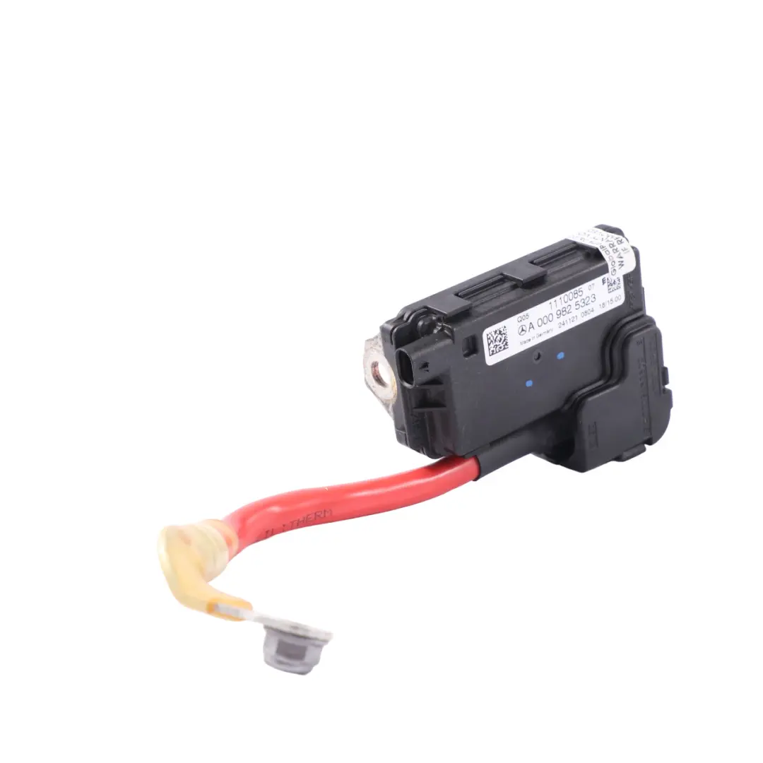 Relé de control de la batería de corte de relé para Mercedes GLC X253 con número de pieza A0009825323 Mercedes GLC X253 Relé de control de la batería de corte de relé - SKU A0009825323 - Número de pieza A0009825323