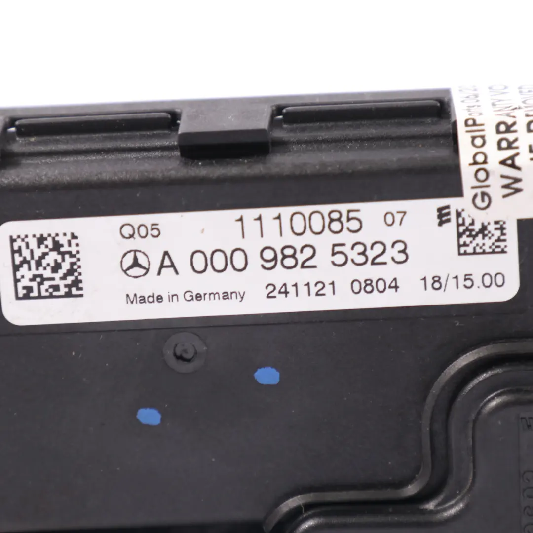 Przekaźnik Odcięcia Napięcia Akumulatora do Mercedes GLC X253 o numerze A0009825323 Mercedes GLC X253 Przekaźnik Odcięcia Napięcia Akumulatora - SKU A0009825323 - Numer Części A0009825323