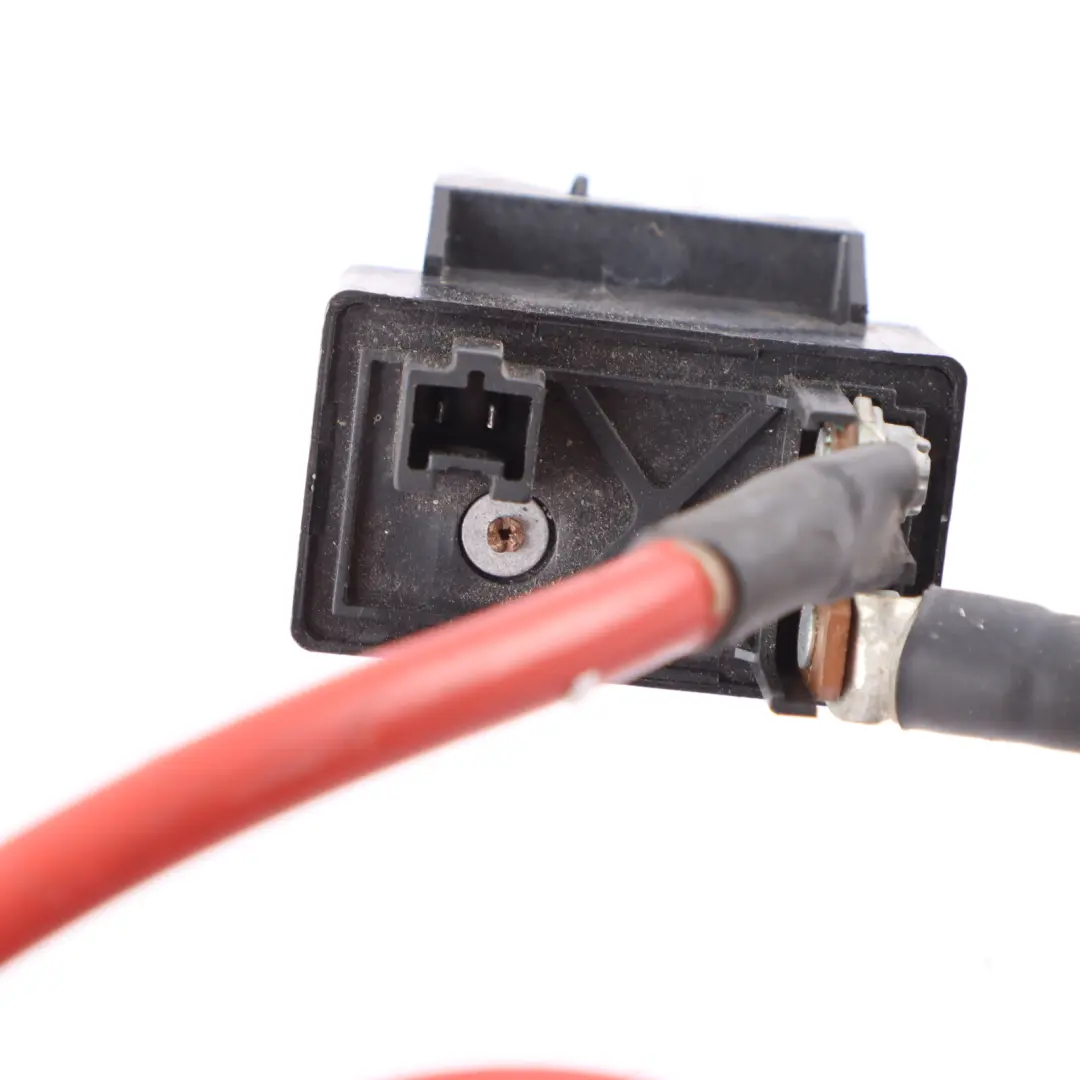 W907 Cut Off Electric Relay Module Wiring Cable to Mercedes W906 with Part number A0025424019 Mercedes W906 W907 Cut Off Electric Relay Module Wiring Cable - SKU A0025424019 - Part number A0025424019