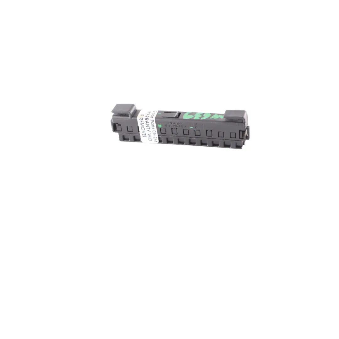Mercedes W164 W203 W639 Wtyczka Kostka Gniazda - SKU A0025467940 - Numer Części A0025467940
