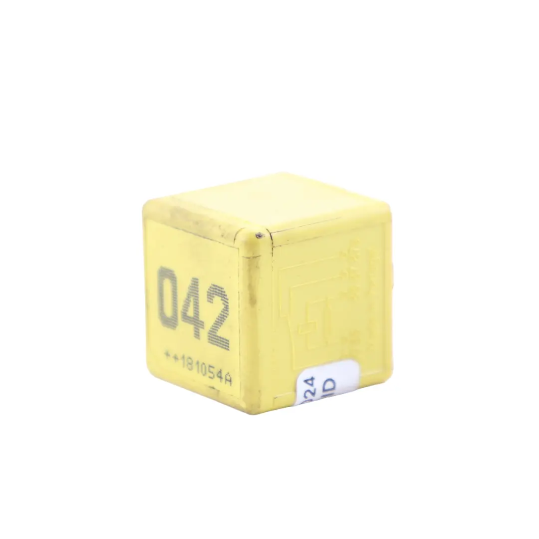 Relay Mercedes C117 GLA X156 ML W166 W176 W246 5 Pins Yellow - SKU A0035421019 - Part number A0035421019