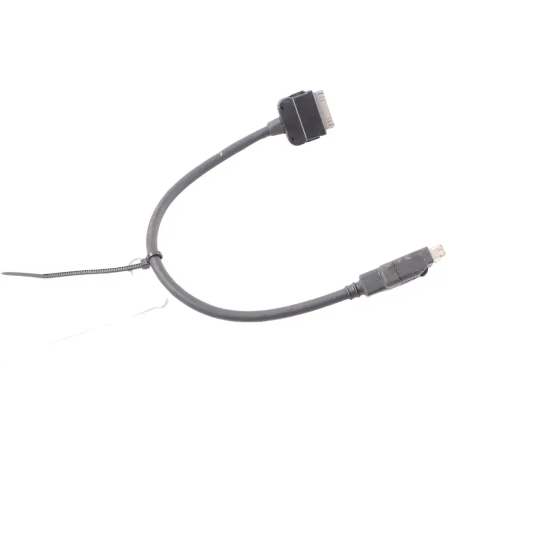 Cavo Ipod Iphone Interfaccia Media per Mercedes X156 con numero di parte A0038270204 Mercedes X156 Cavo Ipod Iphone Interfaccia Media - SKU A0038270204 - Numero di parte A0038270204