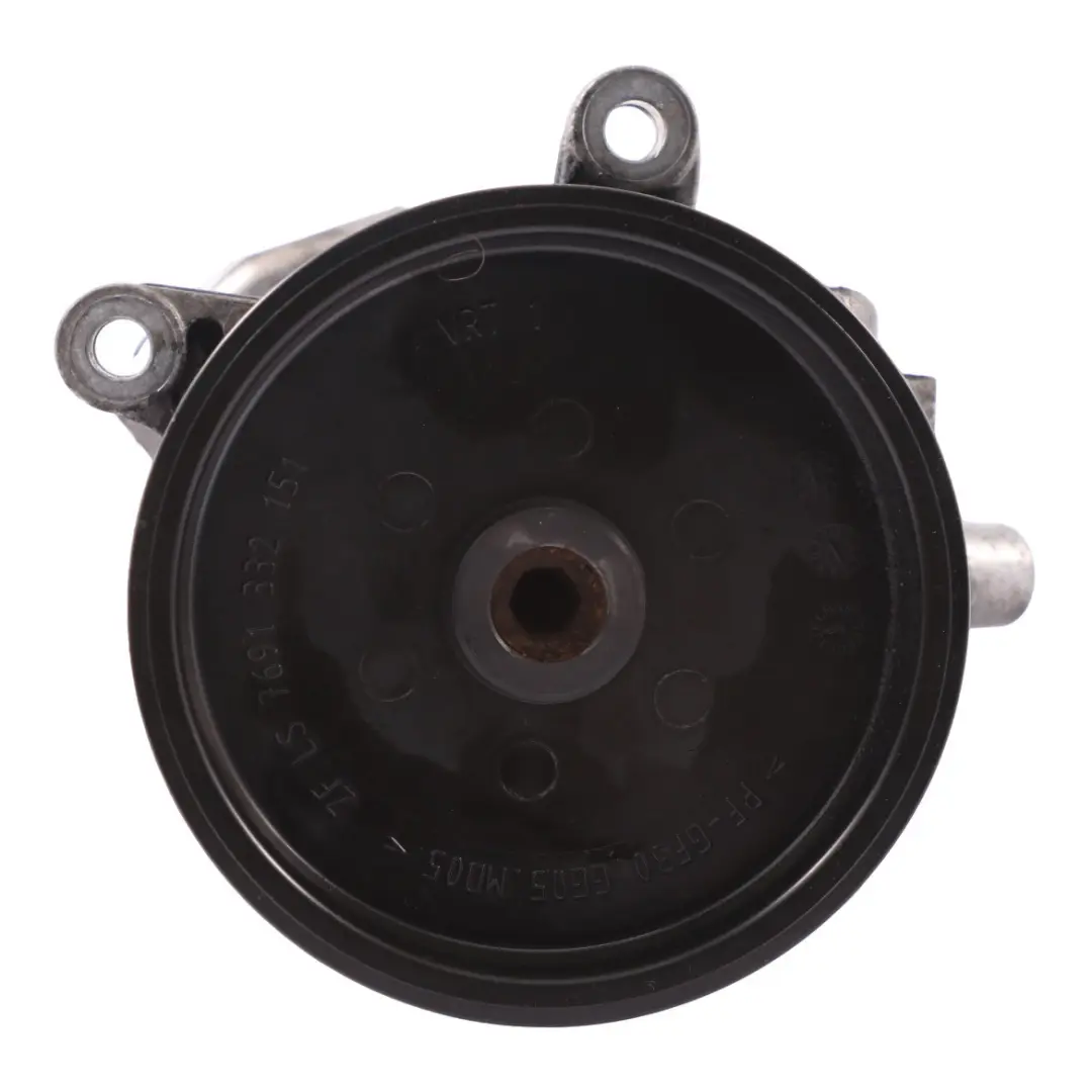 Mercedes W204 W211 OM642 Unidad bomba de dirección asistida - SKU A0054660201 - Número de pieza A0054660201