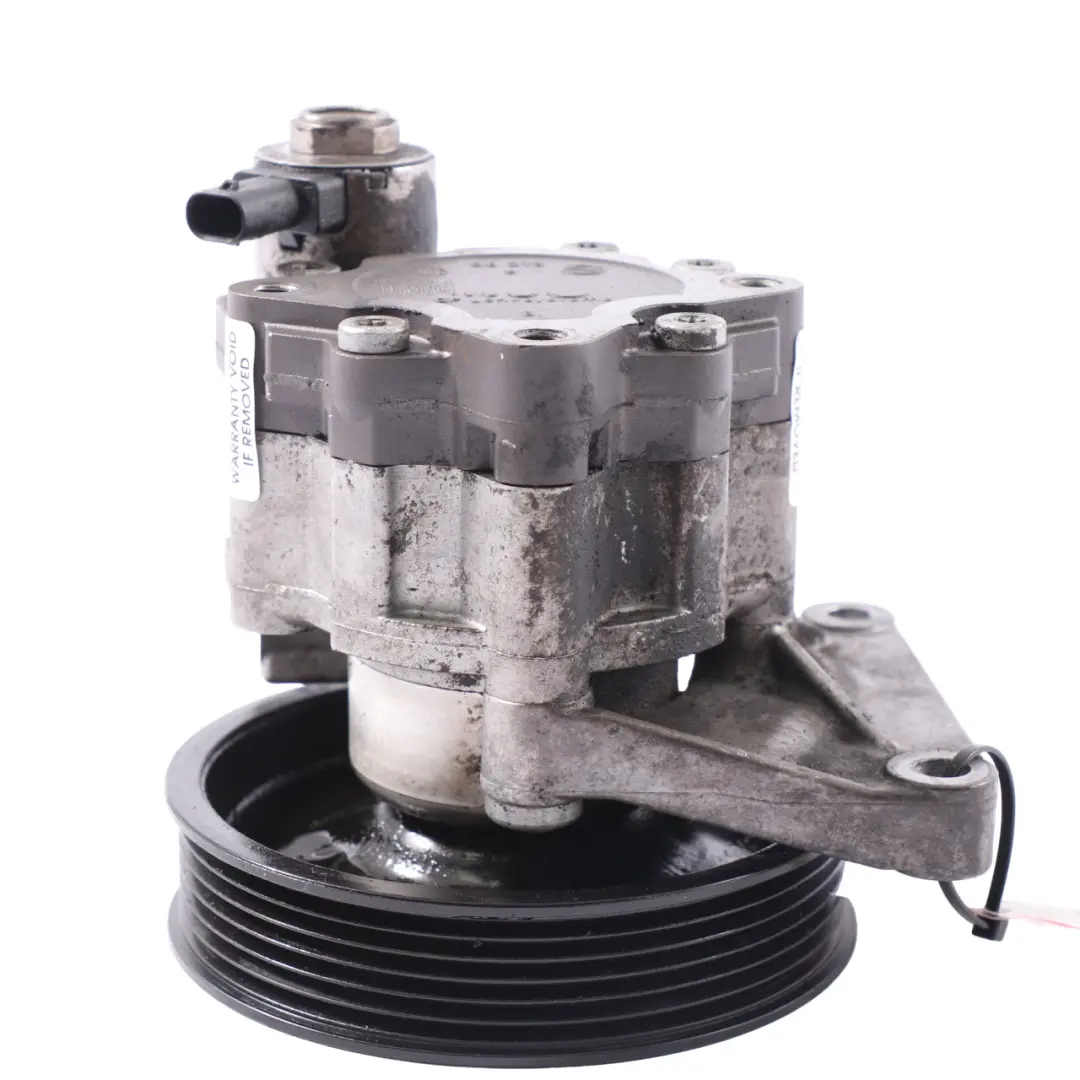 OM651 Diesel Servolenkungspumpeneinheit für Mercedes W204 C207 mit Teilenummer A0064661501 Mercedes W204 C207 OM651 Diesel Servolenkungspumpeneinheit - SKU A0064661501-2 - Teilenummer A0064661501