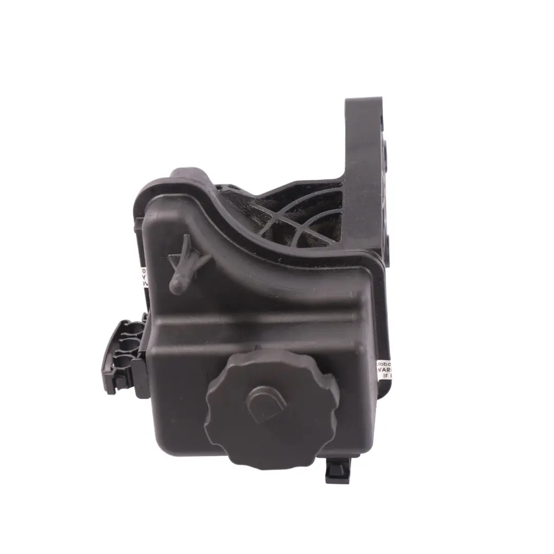 Mercedes W204 C207 OM651 Unité réservoir liquide direction assistée - SKU A0064661501-3 - Numéro de pièce A0064661501