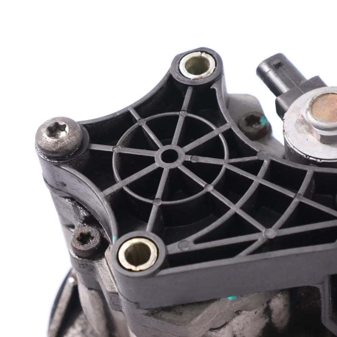 Pompe de direction assistée Mercedes Vito W639 Sprinter W906 OM651  - SKU A0064666601-1 - Numéro de pièce A0064666601