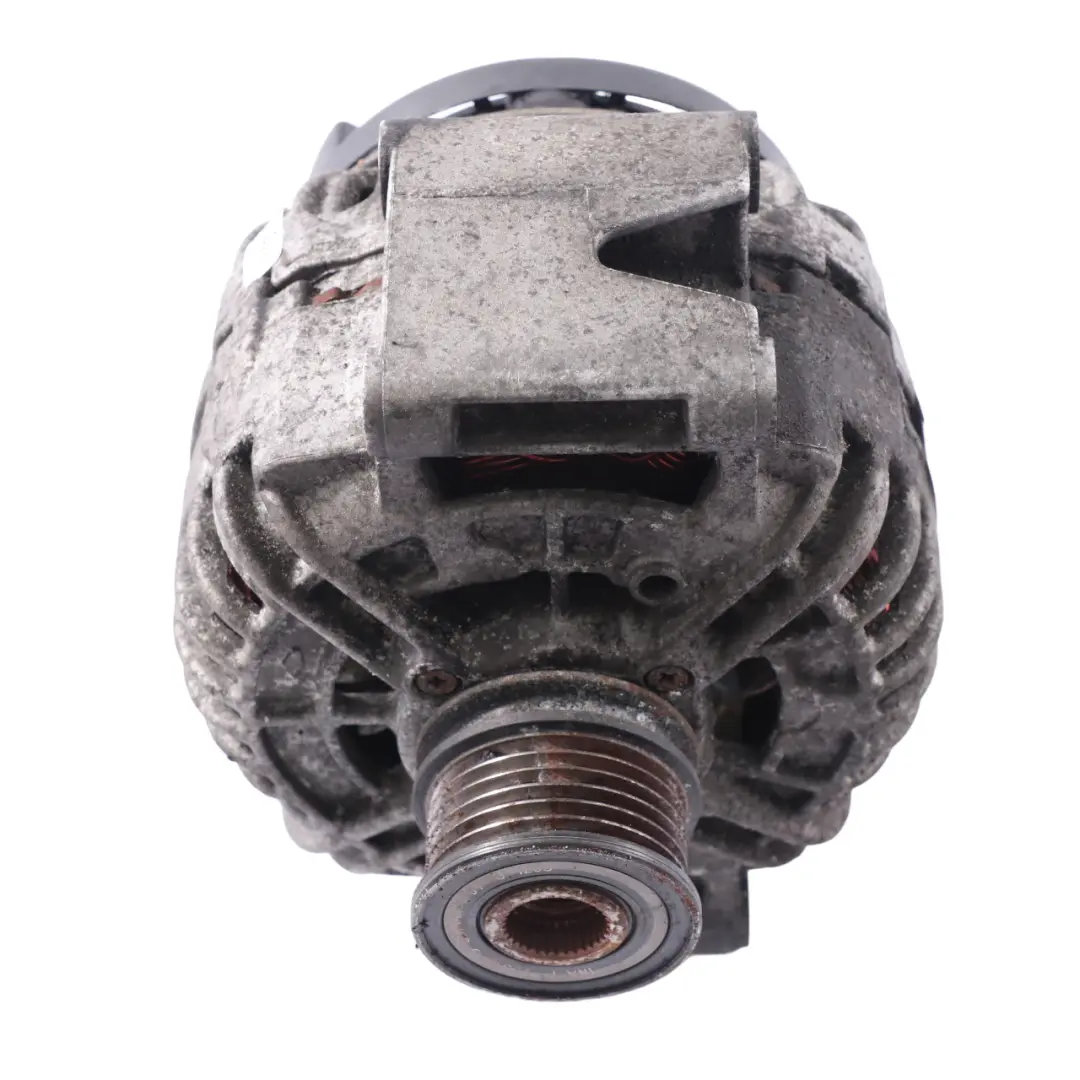 Alternateur Générateur Diesel 200A pour Mercedes Vito Viano W639 à propos du numéro de pièce A0131541002 Mercedes Vito Viano W639 Alternateur Générateur Diesel 200A - SKU A0131541002-2 - Numéro de pièce A0131541002