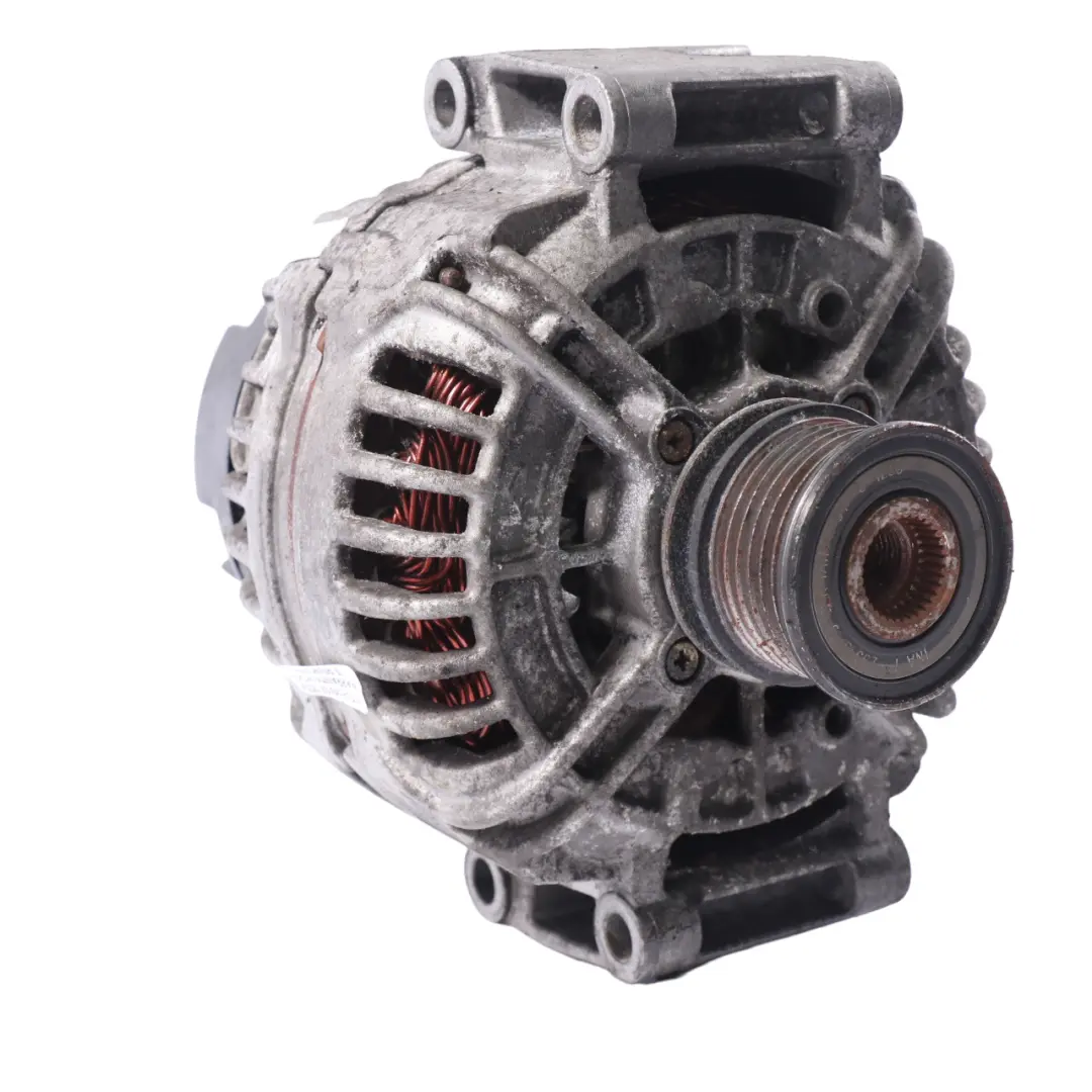 Alternatore Generatore Diesel 200A per Mercedes Vito Viano W639 con numero di parte A0131541002 Mercedes Vito Viano W639 Alternatore Generatore Diesel 200A - SKU A0131541002-2 - Numero di parte A0131541002