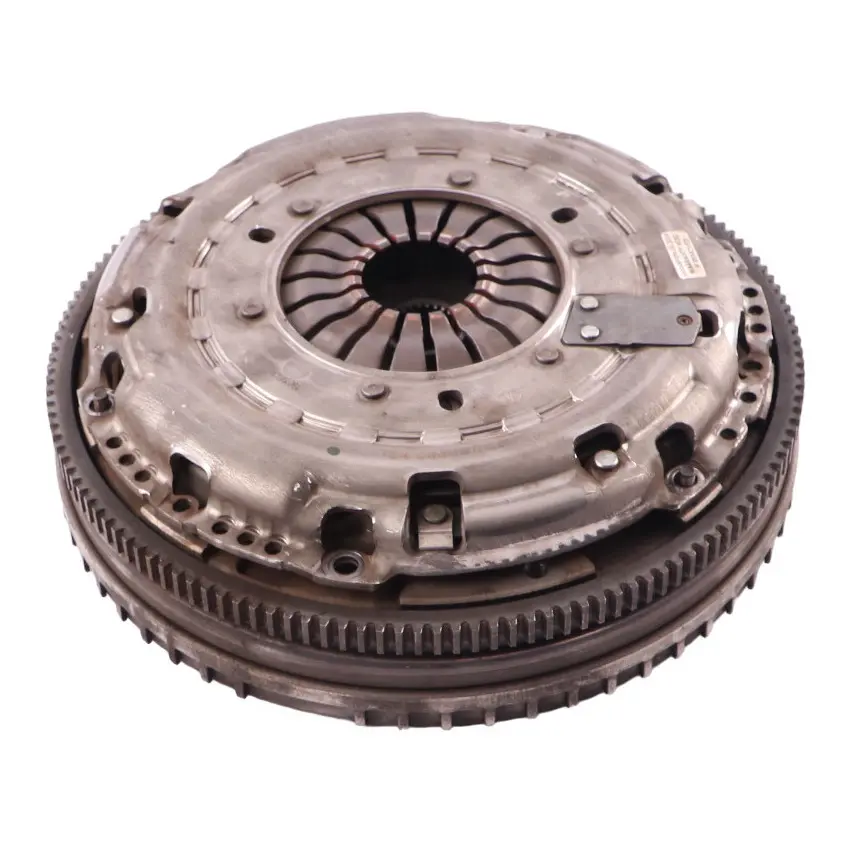 Kupplungssatz Benziner M270 Schaltgetriebe Zweimassenschwungrad für Mercedes W176 mit Teilenummer A0262500501 Mercedes W176 Kupplungssatz Benziner M270 Schaltgetriebe Zweimassenschwungrad - SKU A0262500501 - Teilenummer A0262500501