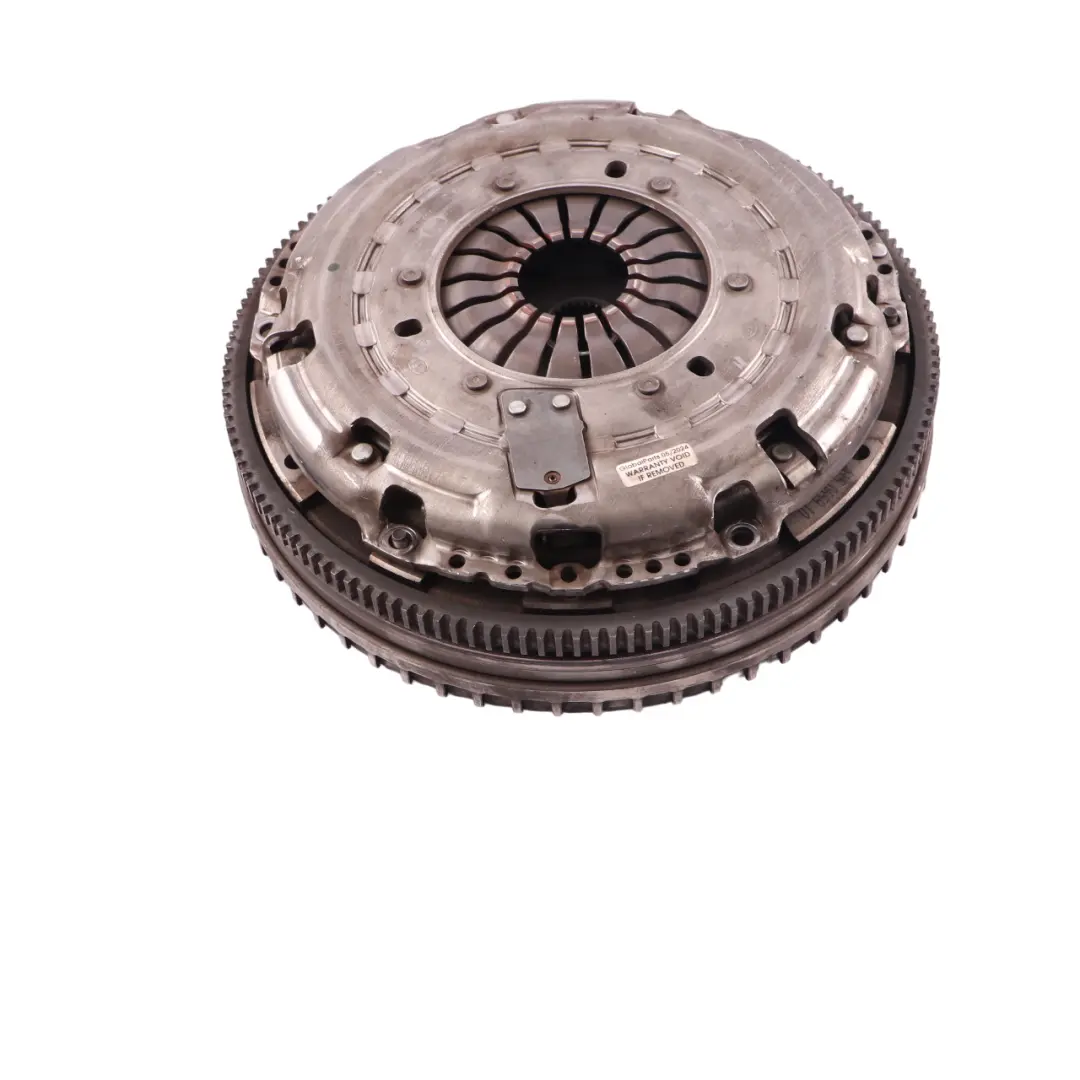 Essence M270 Kit D'Embrayage Transmission Manuelle Volant Bimasse Mercedes W176 - SKU A0262500501 - Numéro de pièce A0262500501