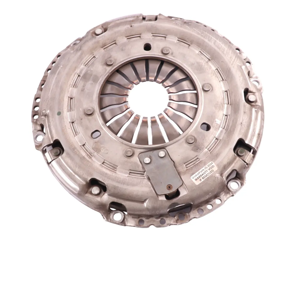Clutch Kit Petrol M270 Manual Transmission Dual Mass Flywheel to Mercedes W176 with Part number A0262500501 Mercedes W176 Clutch Kit Petrol M270 Manual Transmission Dual Mass Flywheel - SKU A0262500501 - Part number A0262500501