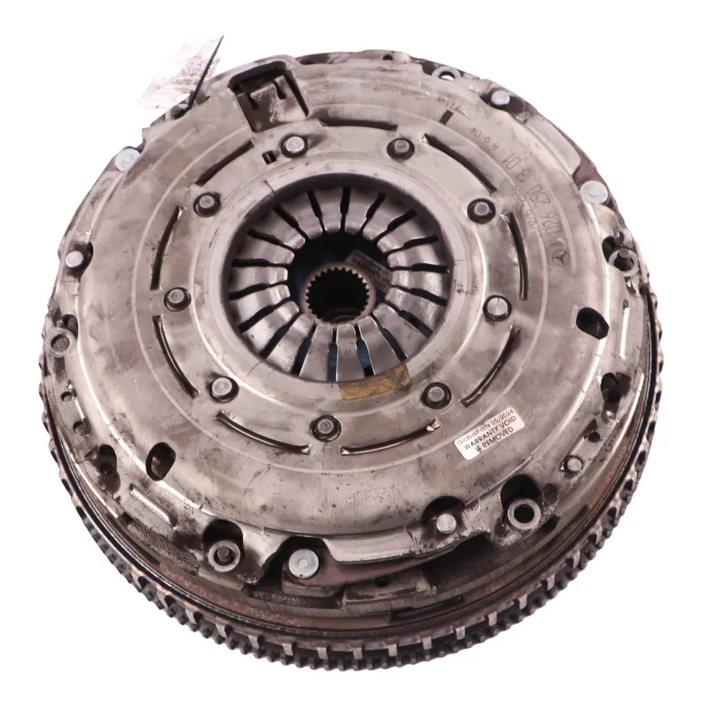 Clutch Kit Mercedes W205 Diesel OM626 Dual Twin Mass Flywheel DMF to with Part number A0262501801 Clutch Kit Mercedes W205 Diesel OM626 Dual Twin Mass Flywheel DMF - SKU A0262501801 - Part number A0262501801