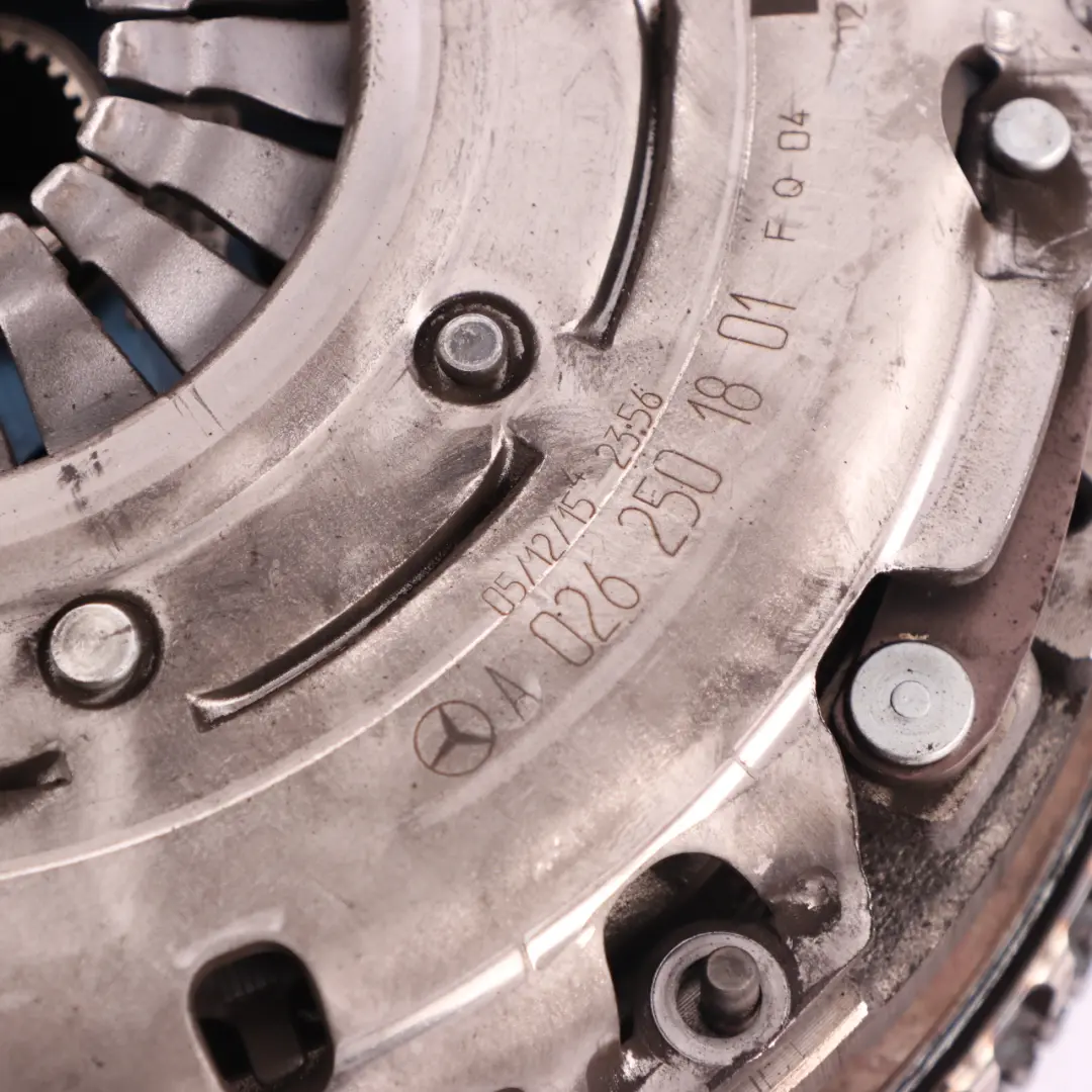Clutch Kit Mercedes W205 Diesel OM626 Dual Twin Mass Flywheel DMF to with Part number A0262501801 Clutch Kit Mercedes W205 Diesel OM626 Dual Twin Mass Flywheel DMF - SKU A0262501801 - Part number A0262501801