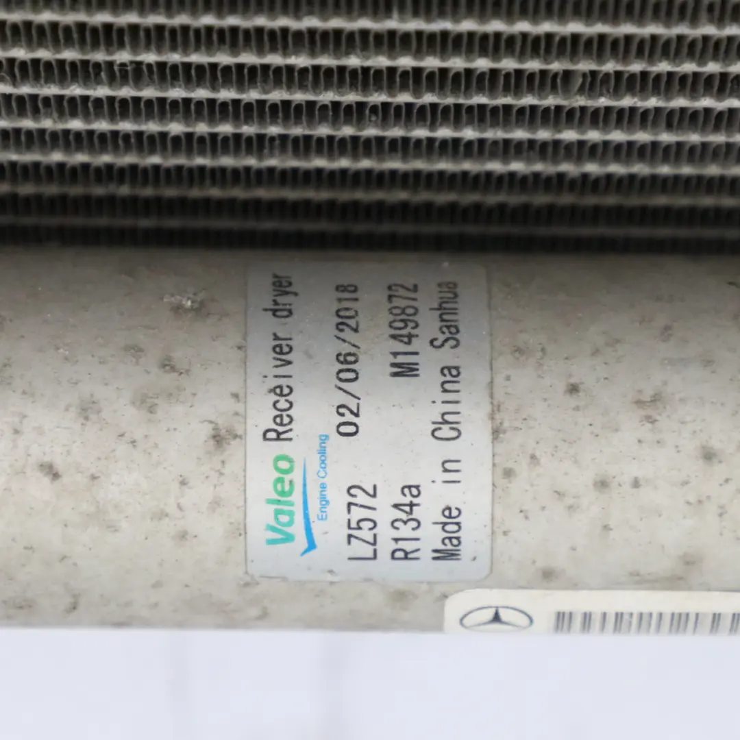 Condensatore Mercedes GLE C292 ML W166 Aria condizionata Radiatore per con numero di parte A0995000002 Condensatore Mercedes GLE C292 ML W166 Aria condizionata Radiatore - SKU A0995000002 - Numero di parte A0995000002