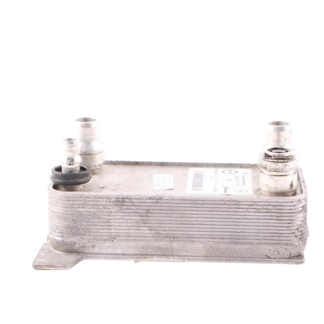 Getriebe Kühler Mercedes W205 W213 Öl Kühlung für mit Teilenummer A0995001300 Getriebe Kühler Mercedes W205 W213 Öl Kühlung - SKU A0995001300 - Teilenummer A0995001300