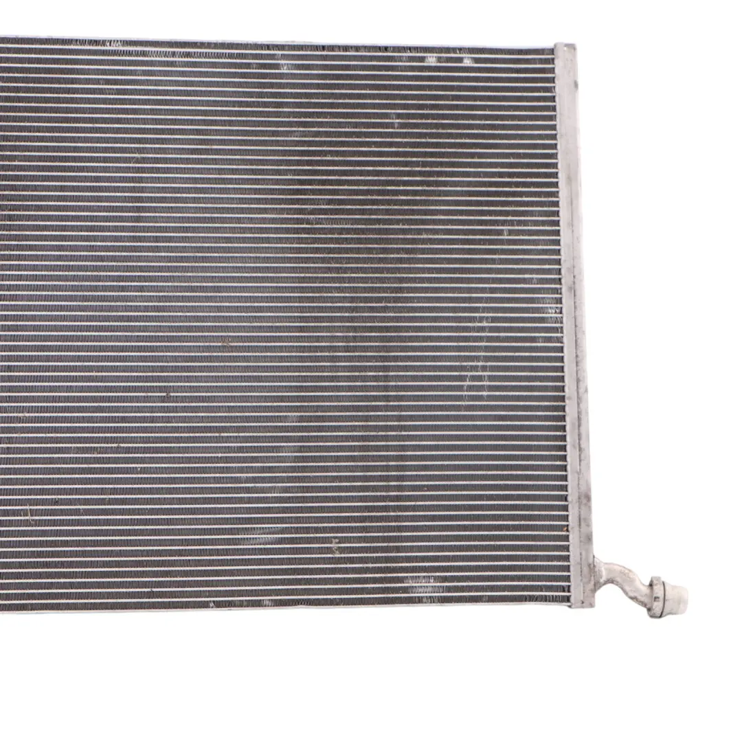 Mercedes W205 Radiateur à eau Radiateur de refroidissement du moteur - SKU A0995002003 - Numéro de pièce A0995002003