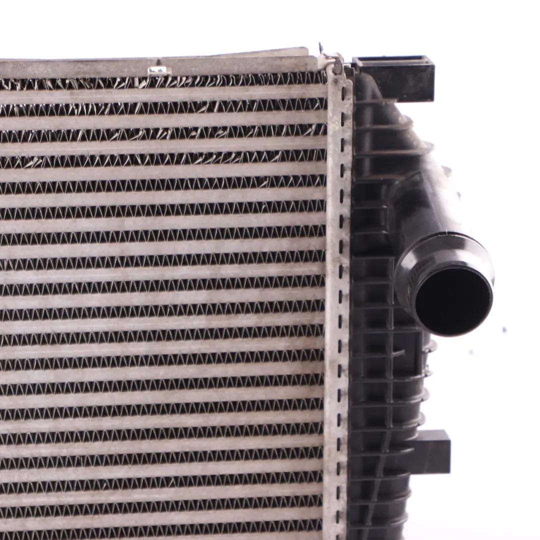 Charge Cooler Radiator to Mercedes W205 Intercooler Air with Part number A0995002400 Mercedes W205 Intercooler Air Charge Cooler Radiator - SKU A0995002400 - Part number A0995002400