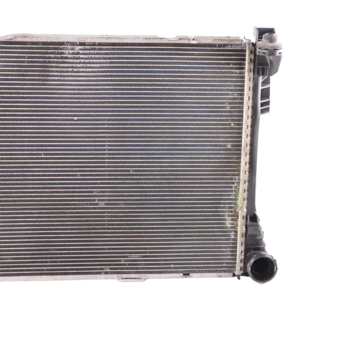 W207 Refroidissement Moteur Radiateur Eau Unité Mercedes - SKU A0995006203 - Numéro de pièce A0995006203
