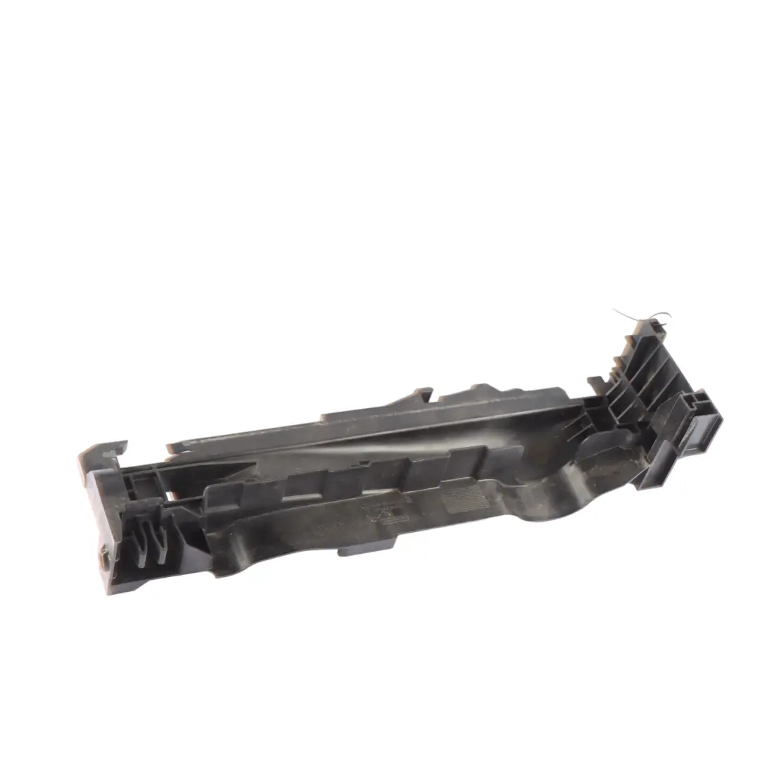 Support Radiateur Gauche pour Mercedes W205 à propos du numéro de pièce A0995040140 Mercedes W205 Support Radiateur Gauche - SKU A0995040140 - Numéro de pièce A0995040140