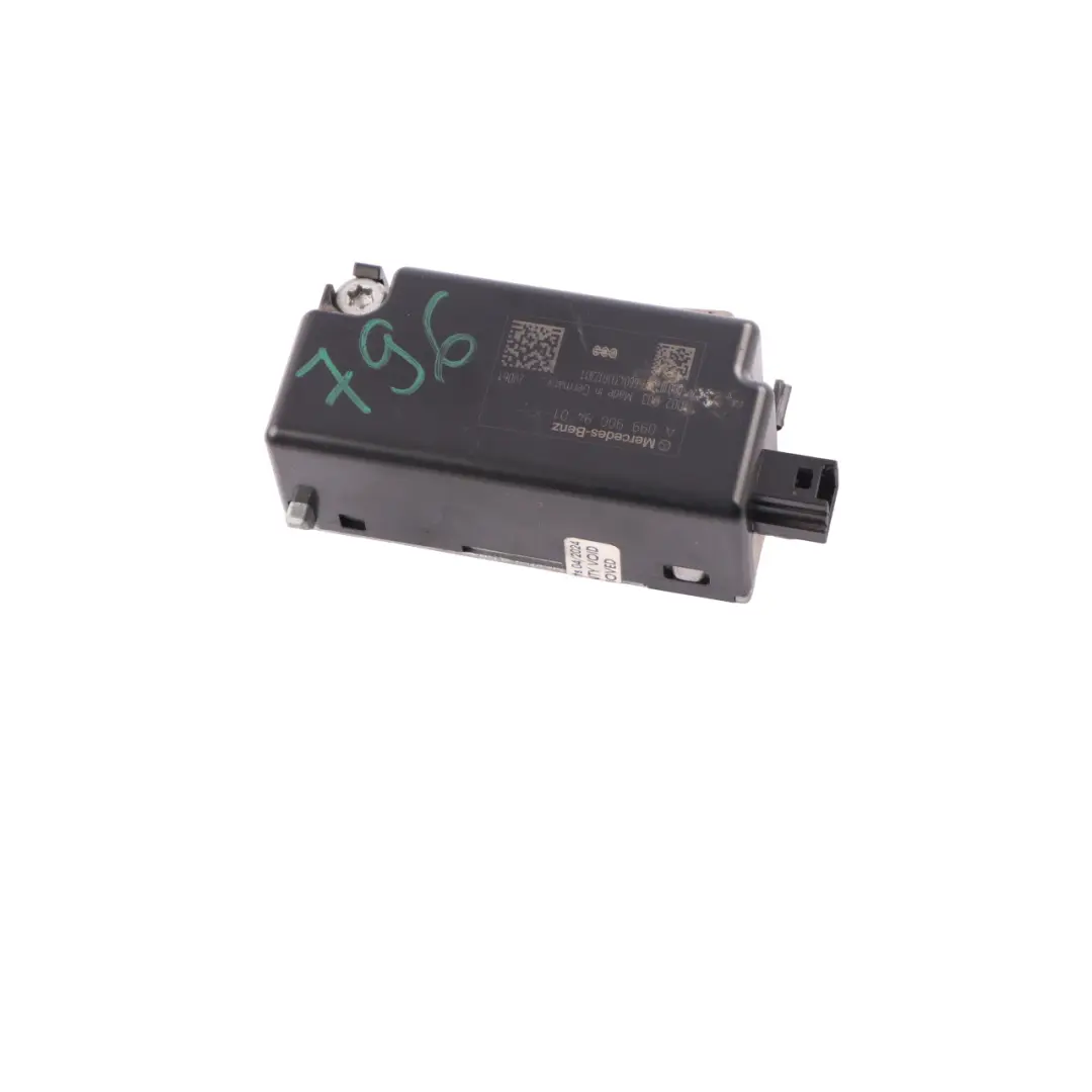 W907 Steering Wheel Column Lock Control Unit to Mercedes Sprinter with Part number A0999009401 Mercedes Sprinter W907 Steering Wheel Column Lock Control Unit - SKU A0999009401 - Part number A0999009401