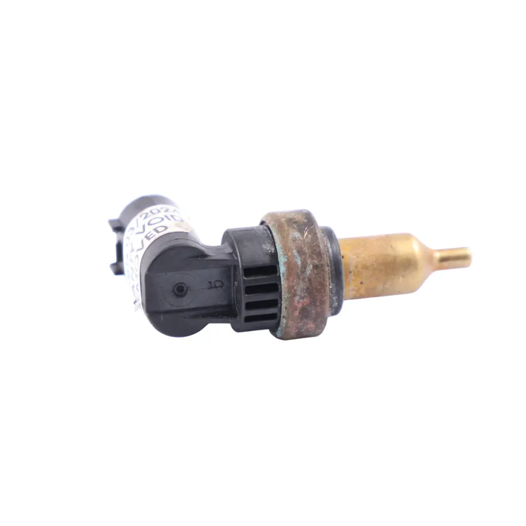  Sensor temperatura Mercedes W177 W222 W276W463 Nivel refrigerante - SKU A0999053700 - Número de pieza A0999053700