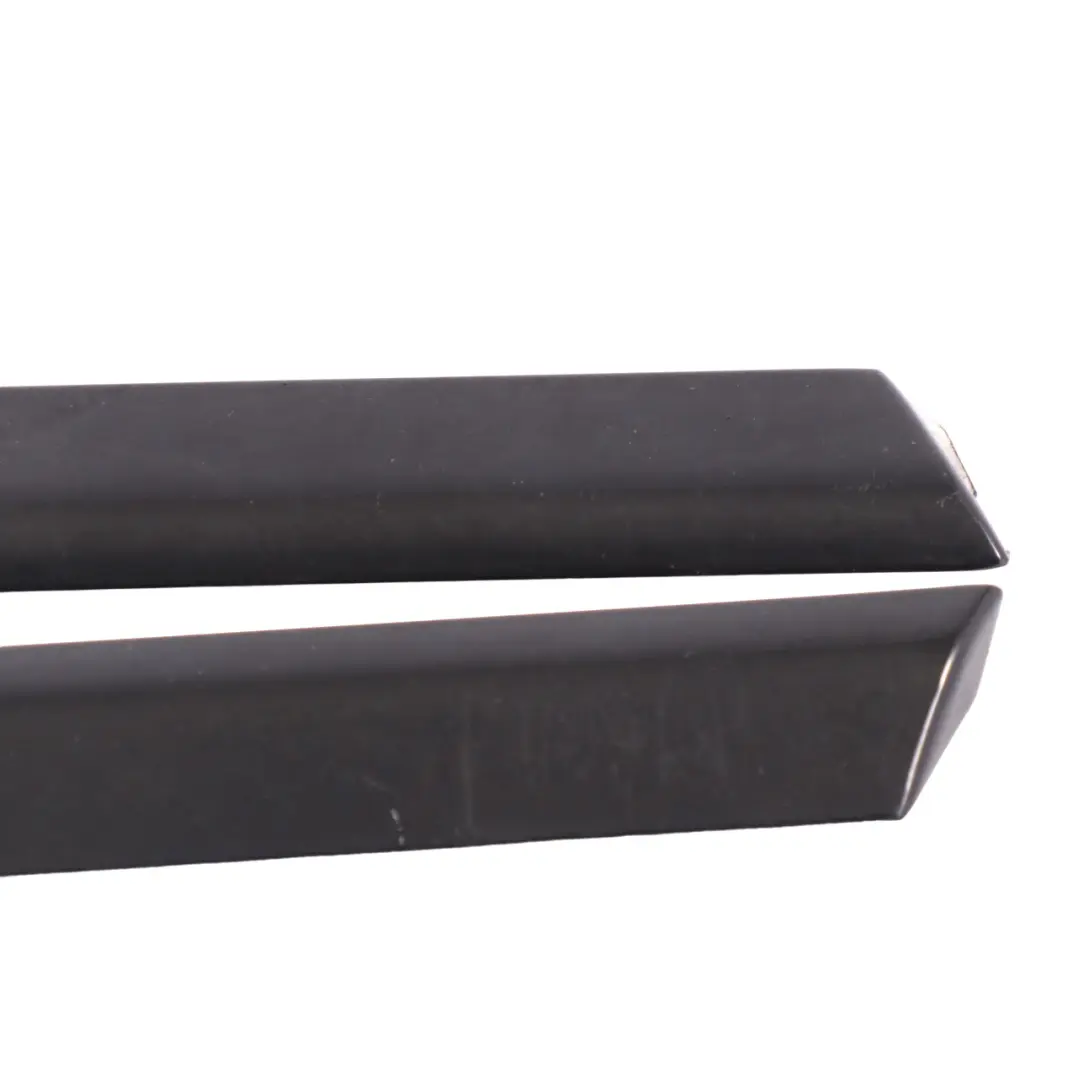 Mercedes CLA 250 X117 Moulure de fenêtre arrière droite gauche Set - SKU A1176930400 - Numéro de pièce A1176730400
