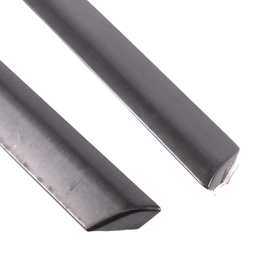 Mercedes CLA 250 X117 Moulure de fenêtre arrière droite gauche Set - SKU A1176930400 - Numéro de pièce A1176730400