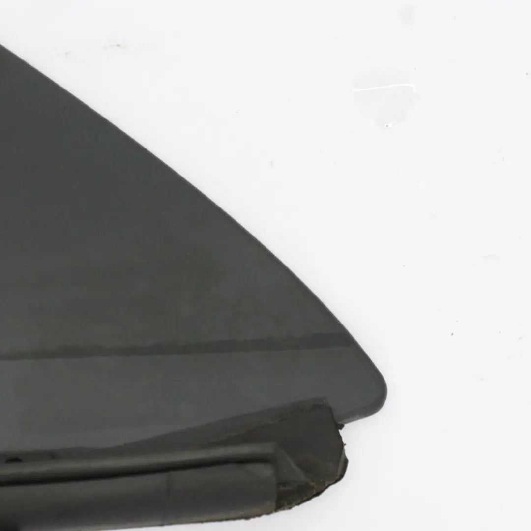 Mercedes CLA C117 Fenster Glas Tür hinten links Viertel Schwarz - SKU A1177300318 - Teilenummer A1177300318