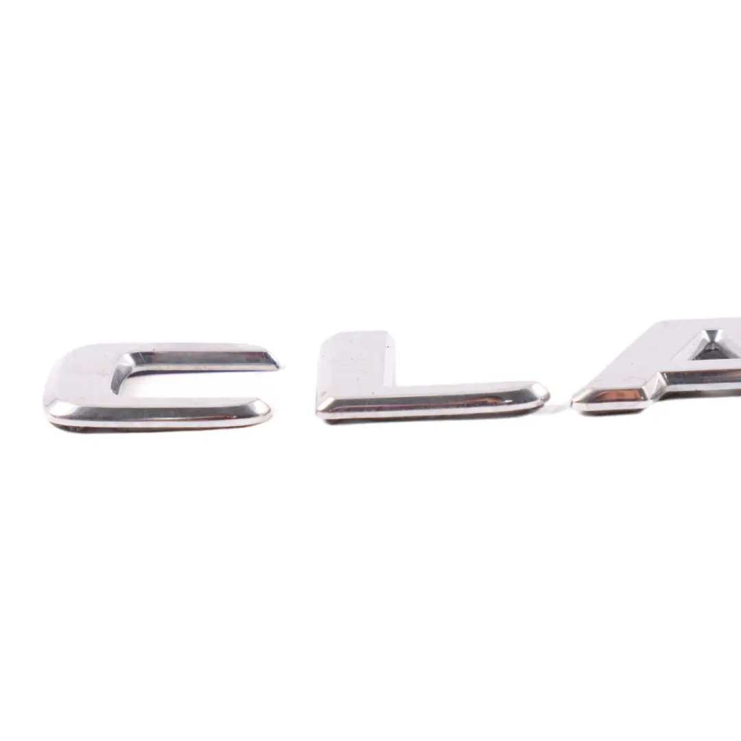 Mercedes C117 CLA 45 Emblema Maletero Tapa Trasera Tailgate Logo - SKU A1178170600-1 - Número de pieza A1178170600